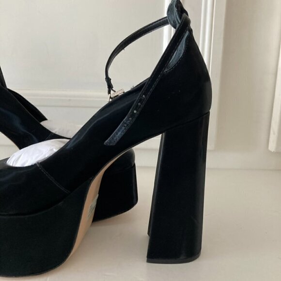 NWOB Schutz Free People Darlene Black Satin Platform Heels Sz 8.5 - Picture 3 of 8